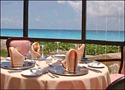 Hotel Crown Paradise Cancun 