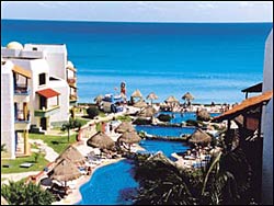El Pueblito Beach Hotel Cancun